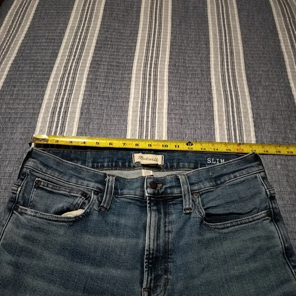 Madewell Men's Indigo Slim Jeans - Picture 13 of 16